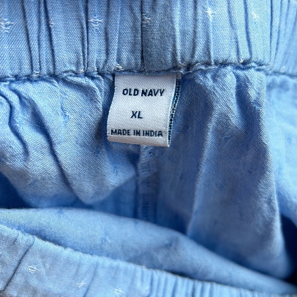 XL Old Navy Off The Shoulder Dress - Embroidered - Picture 3 of 5